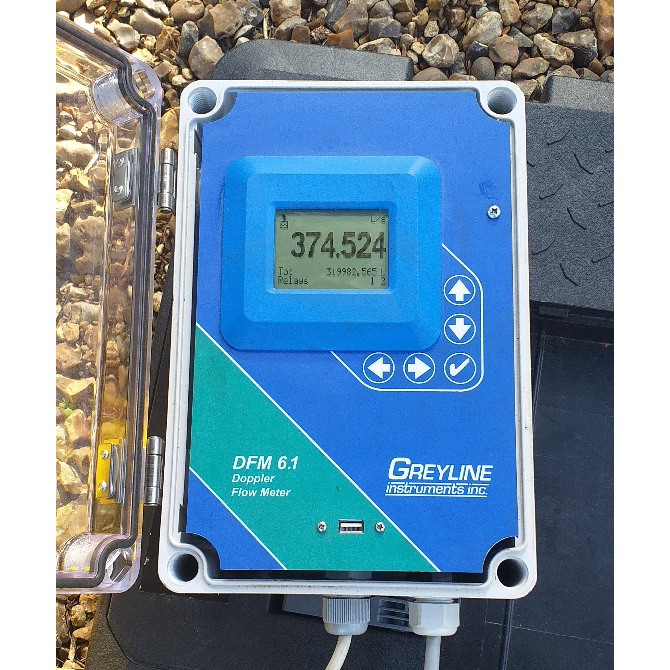 Daisy the DFM measuring post-filtrated effluent