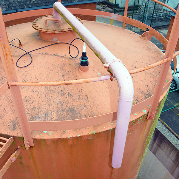 Transducer in oil tank